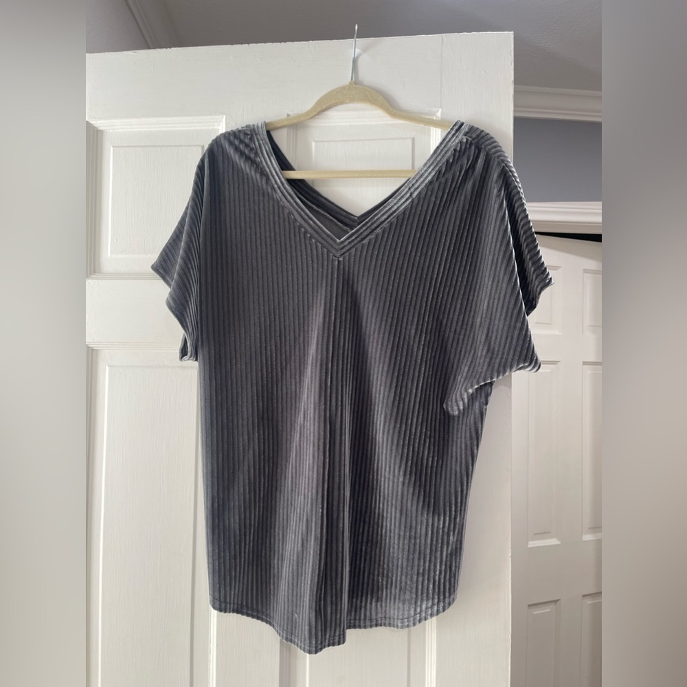 Velvet Work Top